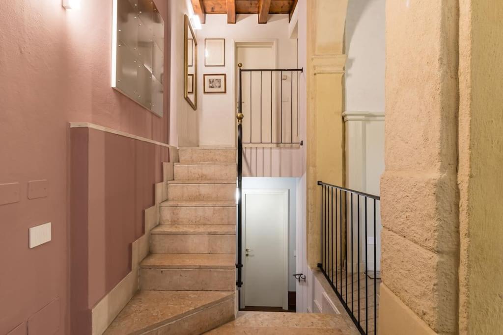 Apartmán Residenza Angels @Piazzadelleerbe Verona Exteriér fotografie