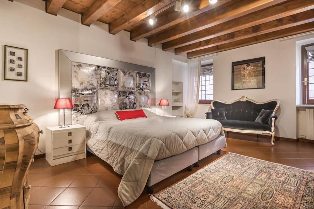Apartmán Residenza Angels @Piazzadelleerbe Verona Exteriér fotografie